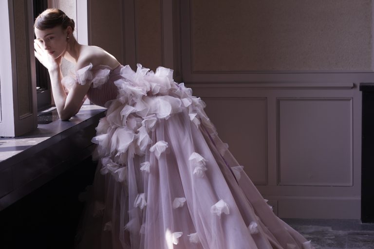 ituwa for ecru spose